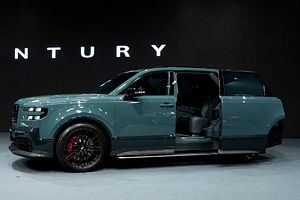 SUVs With Sliding Doors: The Genius Idea Few Brands Have Adopted