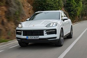 2024 Porsche Cayenne S E-Hybrid Arrives With 512-HP V6